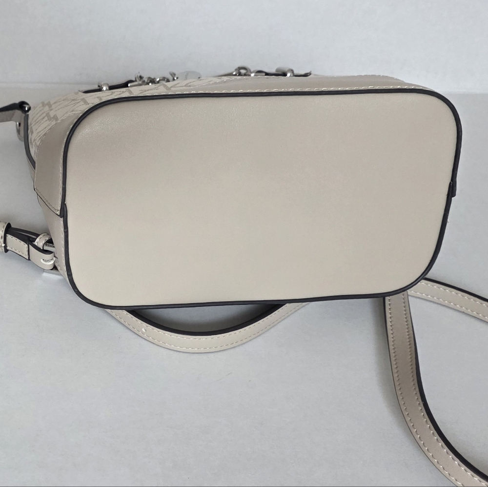CALVIN KLEIN Adrina Crossbody Bag In Vanilla Khk - Picture 5 of 9